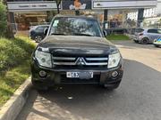 Mitsubishi Pajero 3.2 Di-Dc GLS 2009 Black for sale