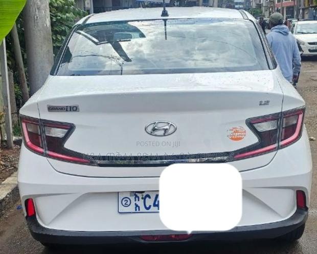 Hyundai I10 2023 Ivory