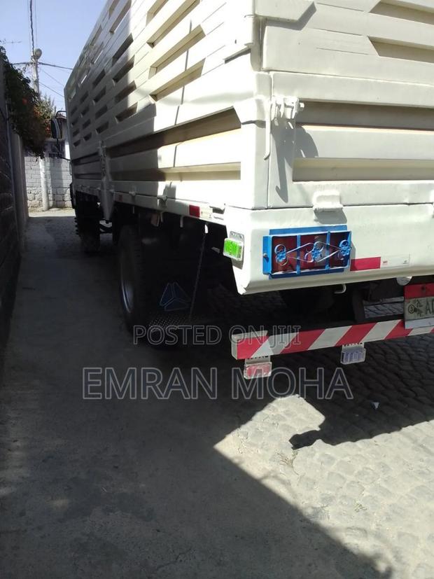 Sinotruk Howo 2021 White
