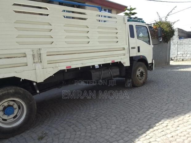 Sinotruk Howo 2021 White