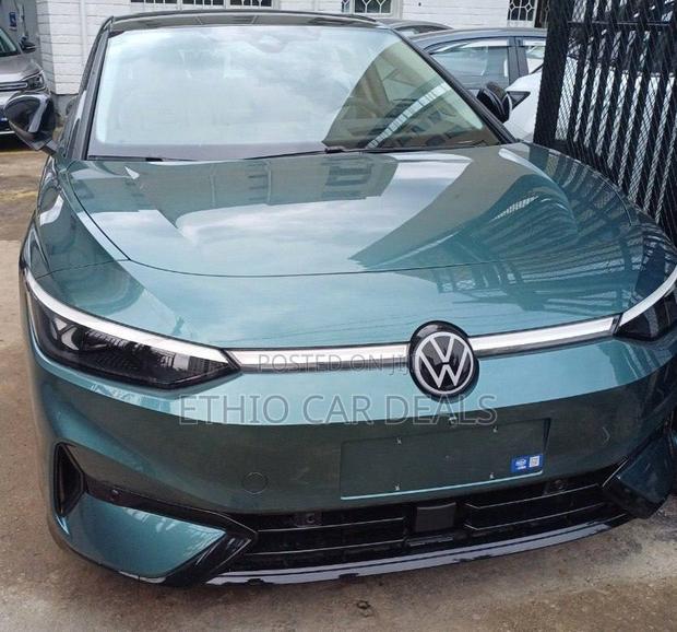 Volkswagen ID.7 2025 Green