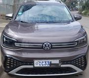 Volkswagen ID.6 2022 Gold for sale