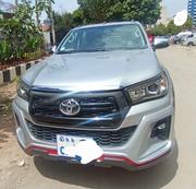 Toyota Hilux 2019 Gray for sale