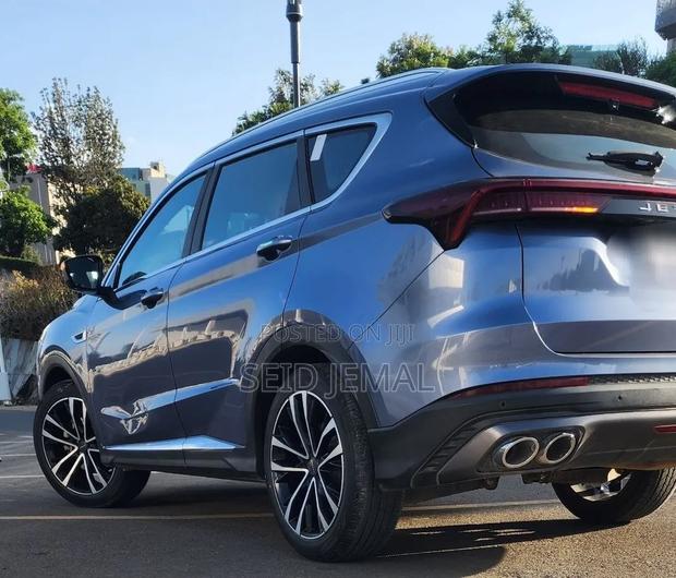 Jetour X70 Plus 2022 Blue
