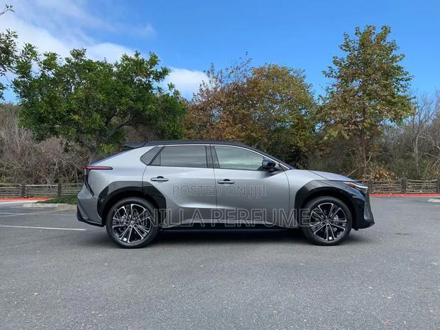 New Toyota bZ4X 2023 Gray