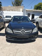 Mercedes-Benz C180 2010 Black for sale