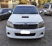Toyota Hilux 2011 White for sale