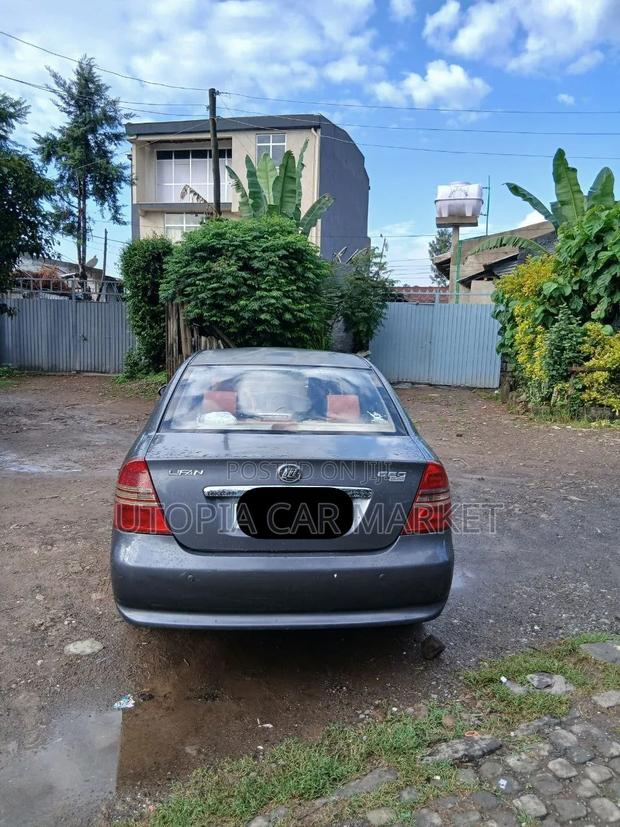 Lifan Abay 2011