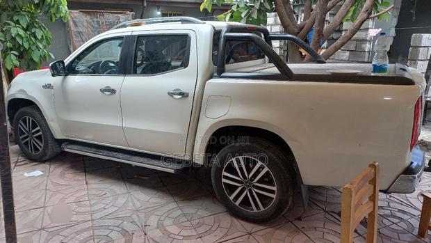 Mercedes-Benz X Class 2020