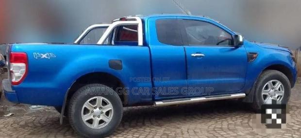 Ford Ranger Wildtrak 2012 Blue