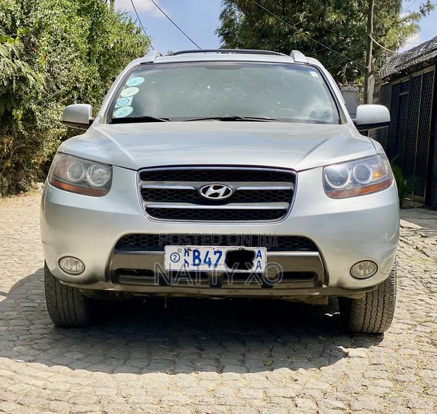 Hyundai Santa Fe 2008 Silver