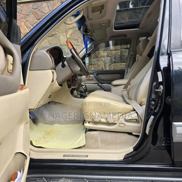 Toyota Land Cruiser 2026 Black