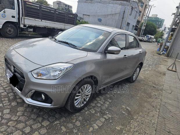 Suzuki Dzire 2020 Silver