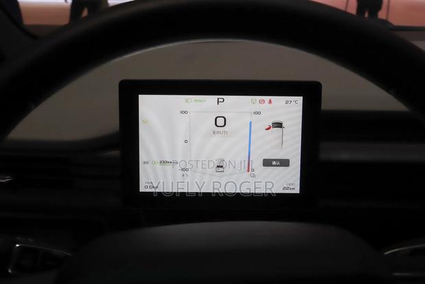 Geely Emgrand EC7 2025 Green