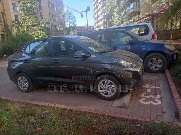 Hyundai I10 2023 Gray