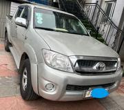 Toyota Hilux 2010 Gold for sale