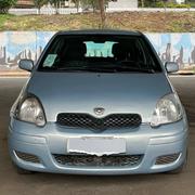 Toyota Vitz 2004 Silver for sale