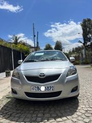 Toyota Yaris 2011 Silver for sale
