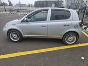 Toyota Vitz 2004 Silver for sale