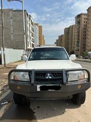 Mitsubishi Pajero 2005 White for sale