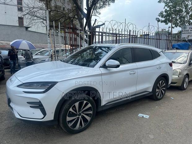 BYD Song Plus EV FWD 2024 White