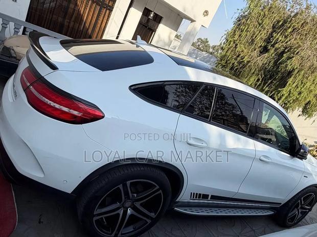 Mercedes-Benz GLE-Class 2017 White