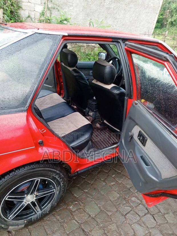 Toyota Corolla 1.3 Hatchback 1988 Red