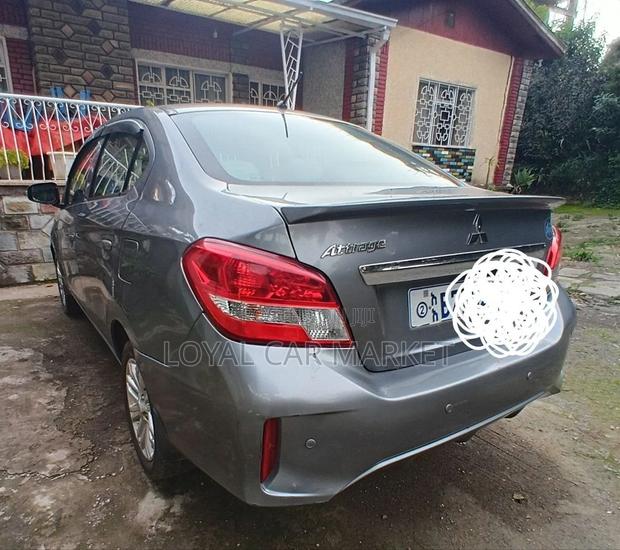 Mitsubishi Attrage 2020 Gray