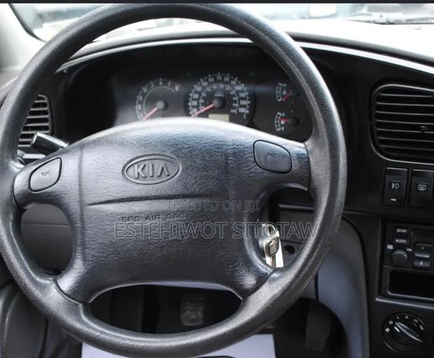 Kia Spectra 2001 Silver