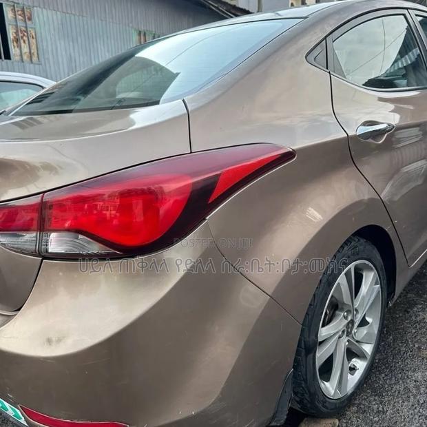 Hyundai Elantra 2015 Teal