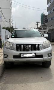 Toyota Land Cruiser Prado 2012 Silver for sale