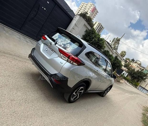 Toyota Rush 2020