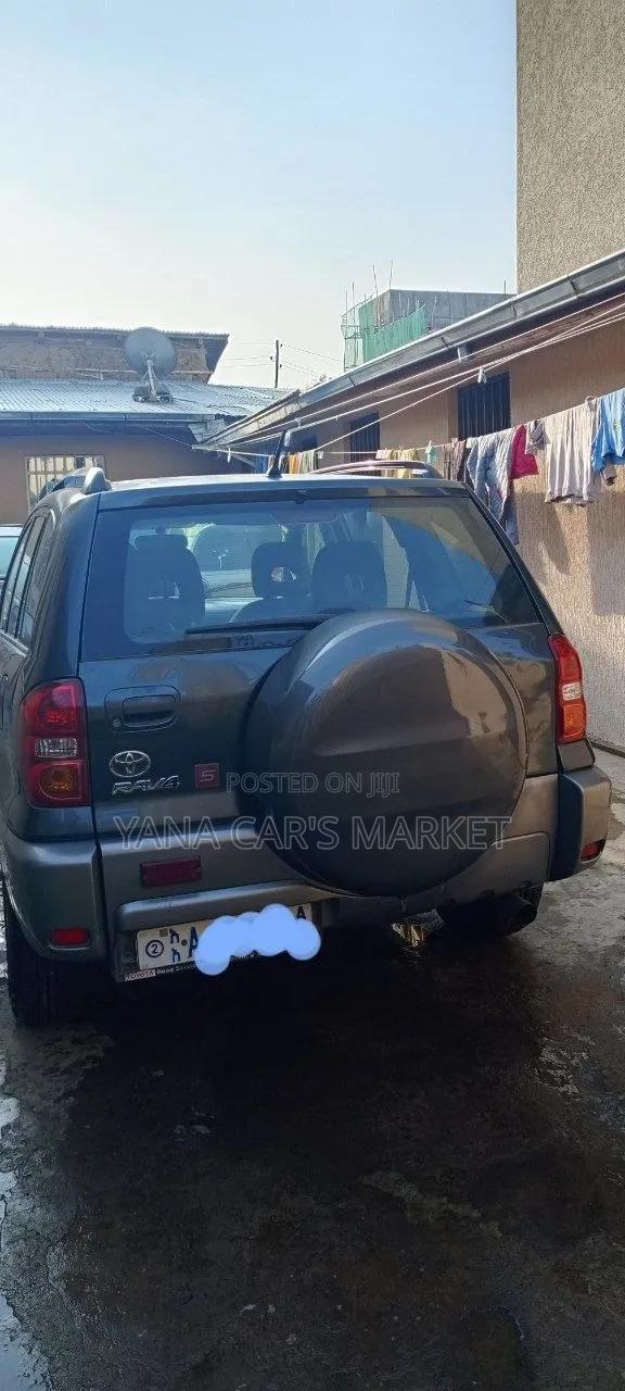 Toyota RAV4 2005 Black