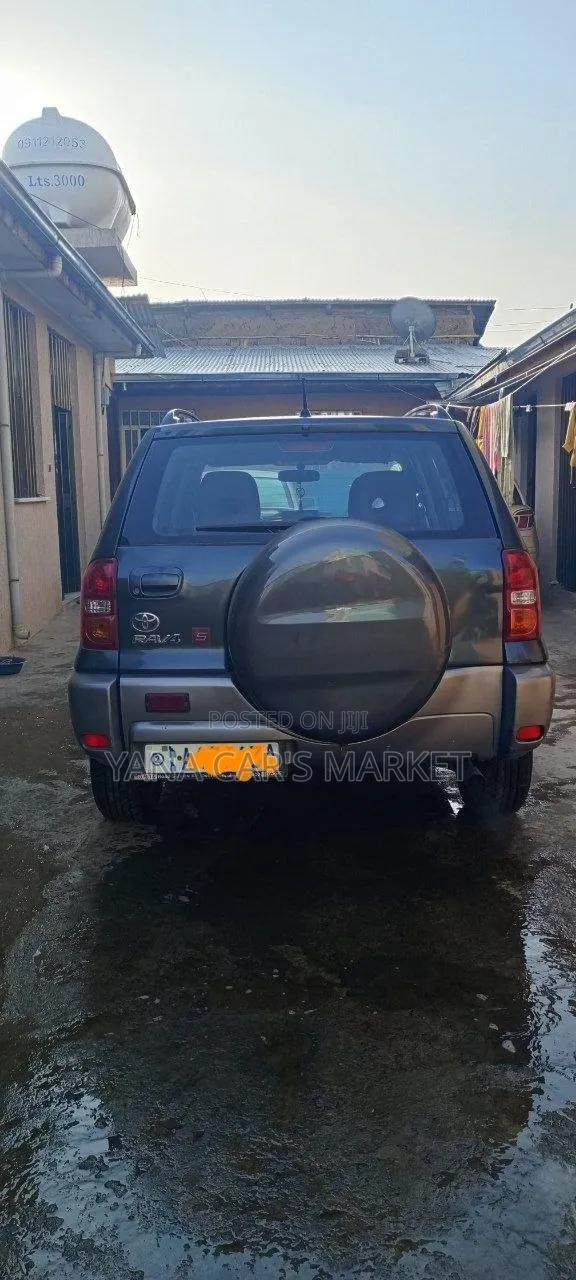 Toyota RAV4 2005 Black