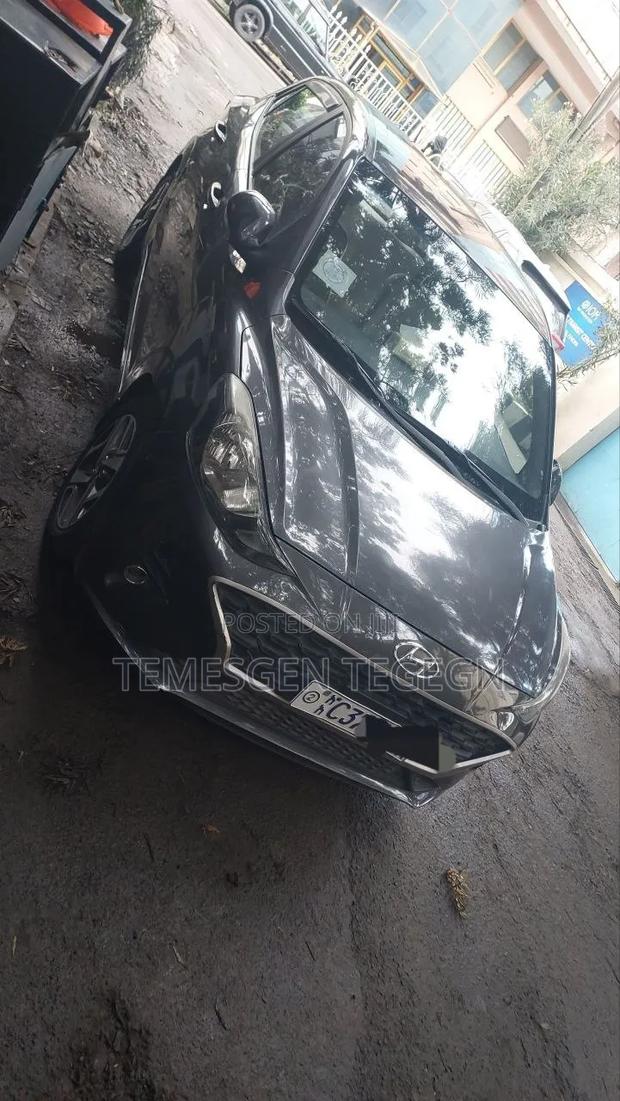 Hyundai I10 2023 Gray