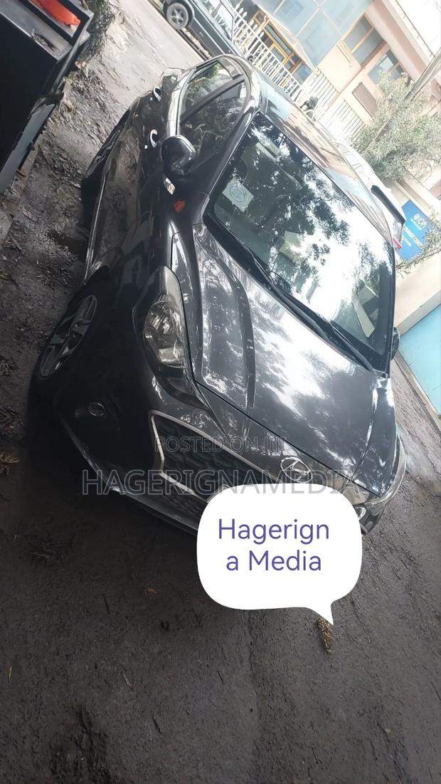 Hyundai I10 2023 Gray