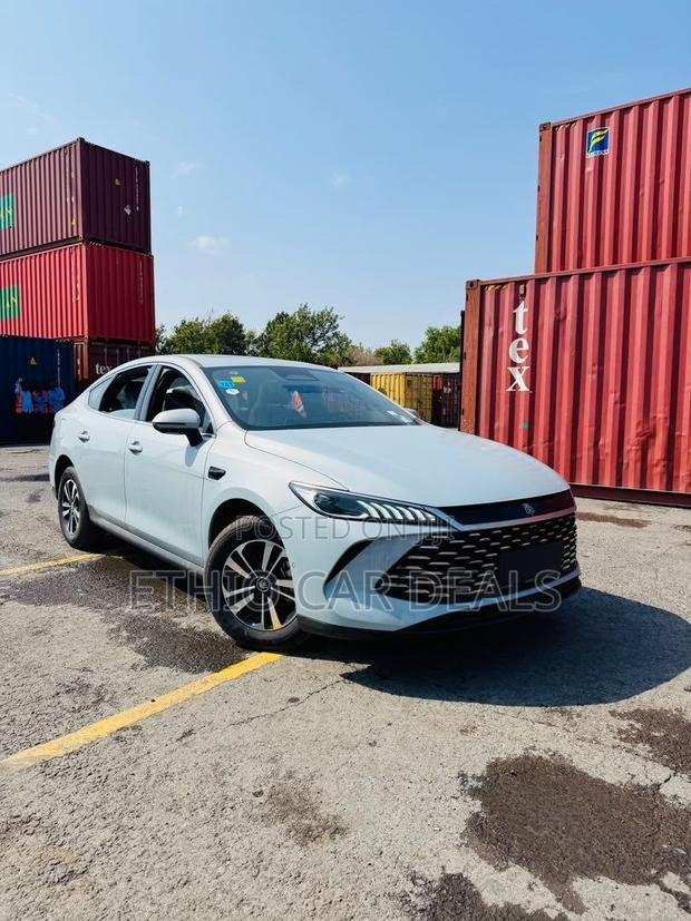 BYD Qin Plus DM-i 2025 Blue