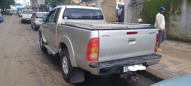 Toyota Hilux 2006 Green