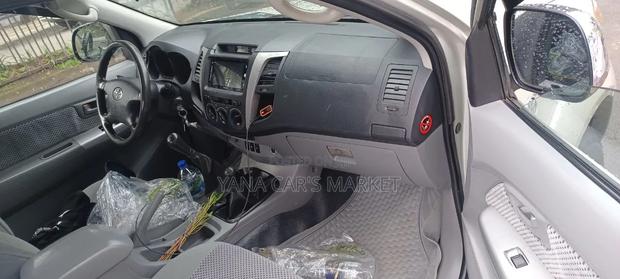 Toyota Hilux 2006 Green