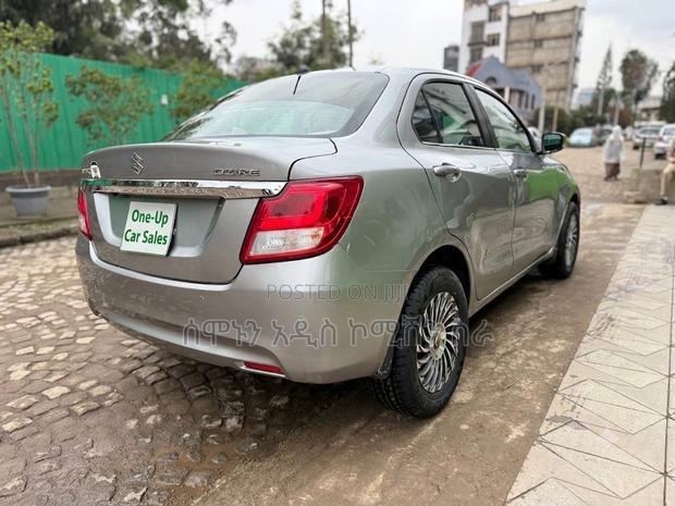 Suzuki Dzire 2021 Silver