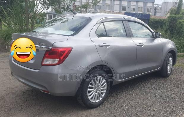 Suzuki Dzire 2021 Silver
