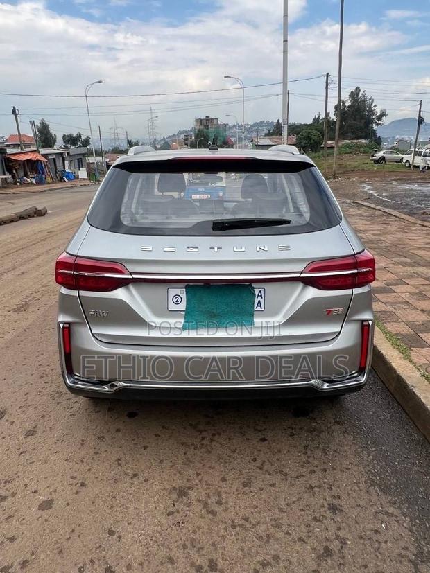 Bestune T77 1.2 FWD 2020 Silver