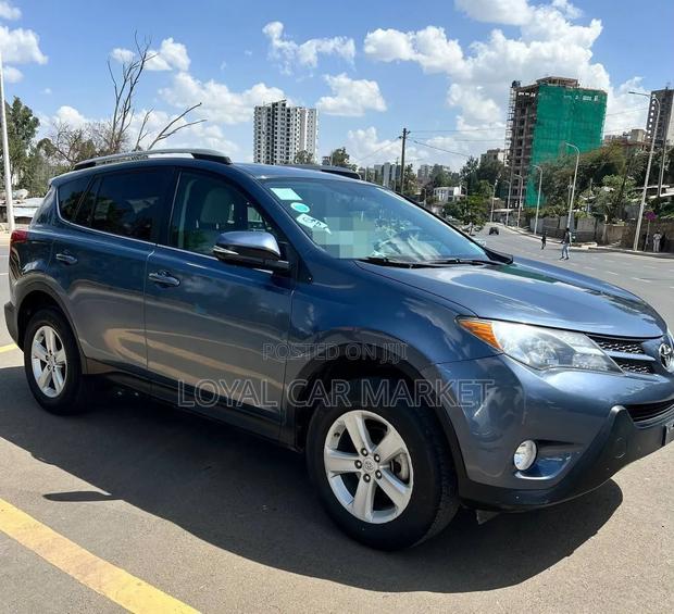 Toyota RAV4 2013 Gray