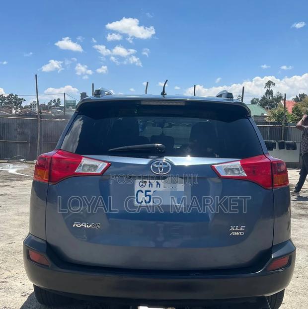 Toyota RAV4 2013 Gray