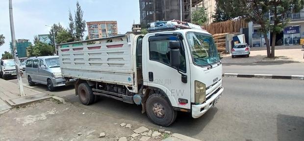 Isuzu D-MAX 2016 White