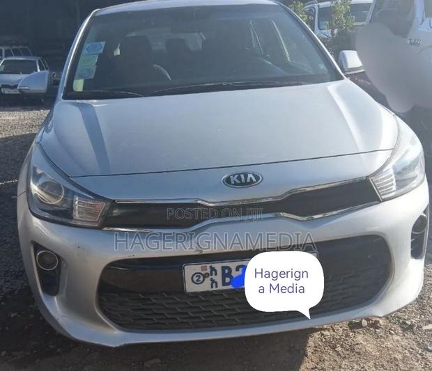 Kia Rio 2018 Silver