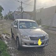 Toyota Hilux 2015 Silver for sale