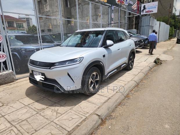 BYD Yuan Up 2025 Gray