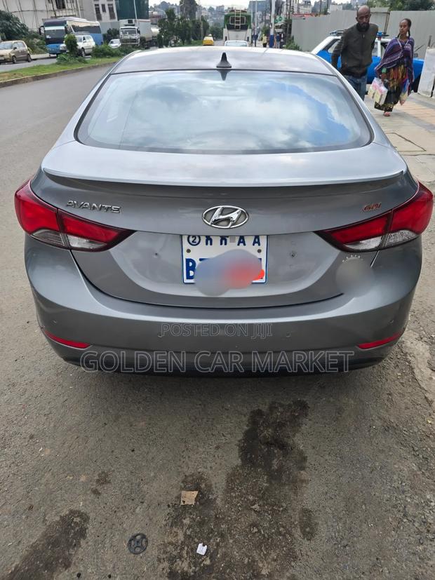 Hyundai Avante 2014 Silver