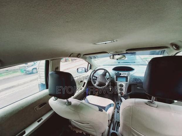 Toyota Yaris 2008 Blue